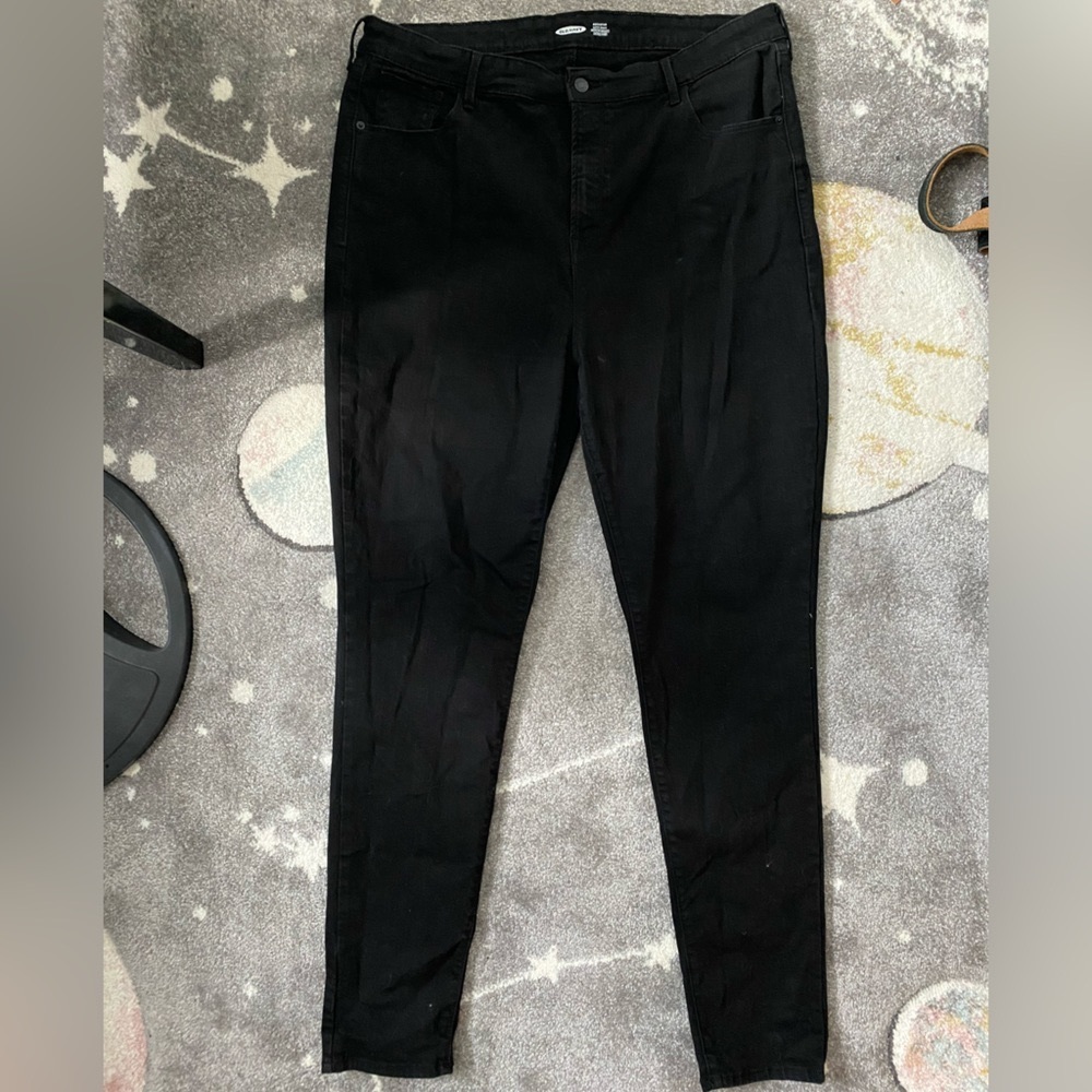 Old Navy Rockstar Super Skinny Built In Sculpt Jeans